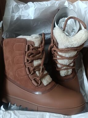 Sorel Women's Joan Of Arctic Next Lite Winter Boots